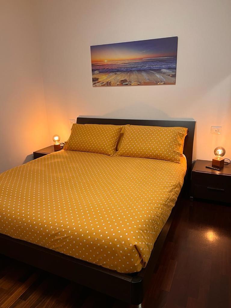 Coco Apartment Bergamo Bagian luar foto